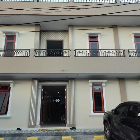 M1 Residence Manado Luaran gambar