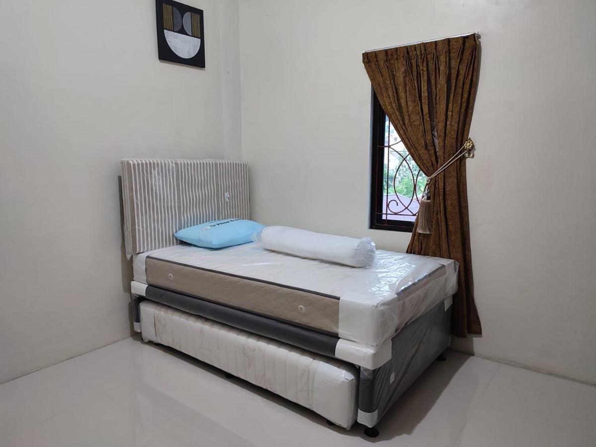 M1 Residence Manado Luaran gambar
