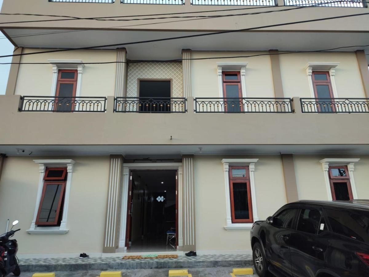 M1 Residence Manado Luaran gambar